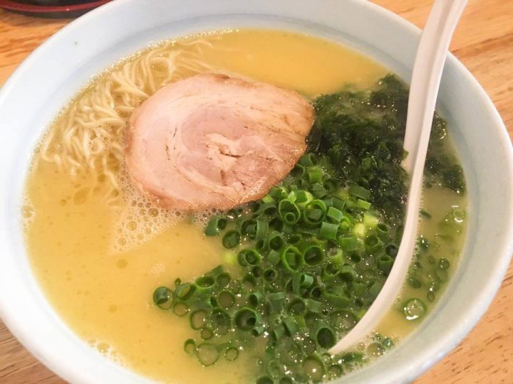 鶏白湯スープ＆細麺　【まる玉 辻堂店】